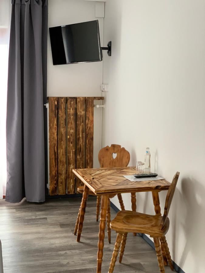 La Irmania Pension Ledenitzen Екстер'єр фото