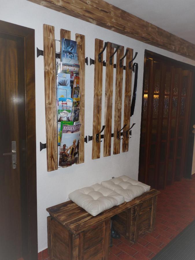 La Irmania Pension Ledenitzen Екстер'єр фото