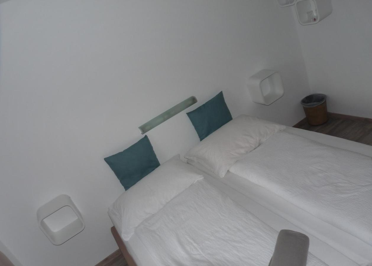 La Irmania Pension Ledenitzen Екстер'єр фото